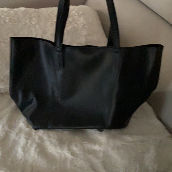 Steve Madden Tote - Picture 3 of 3